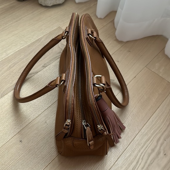 Cole Haan Leather double strap work bag. Leather tassel included - Picture 4 of 7